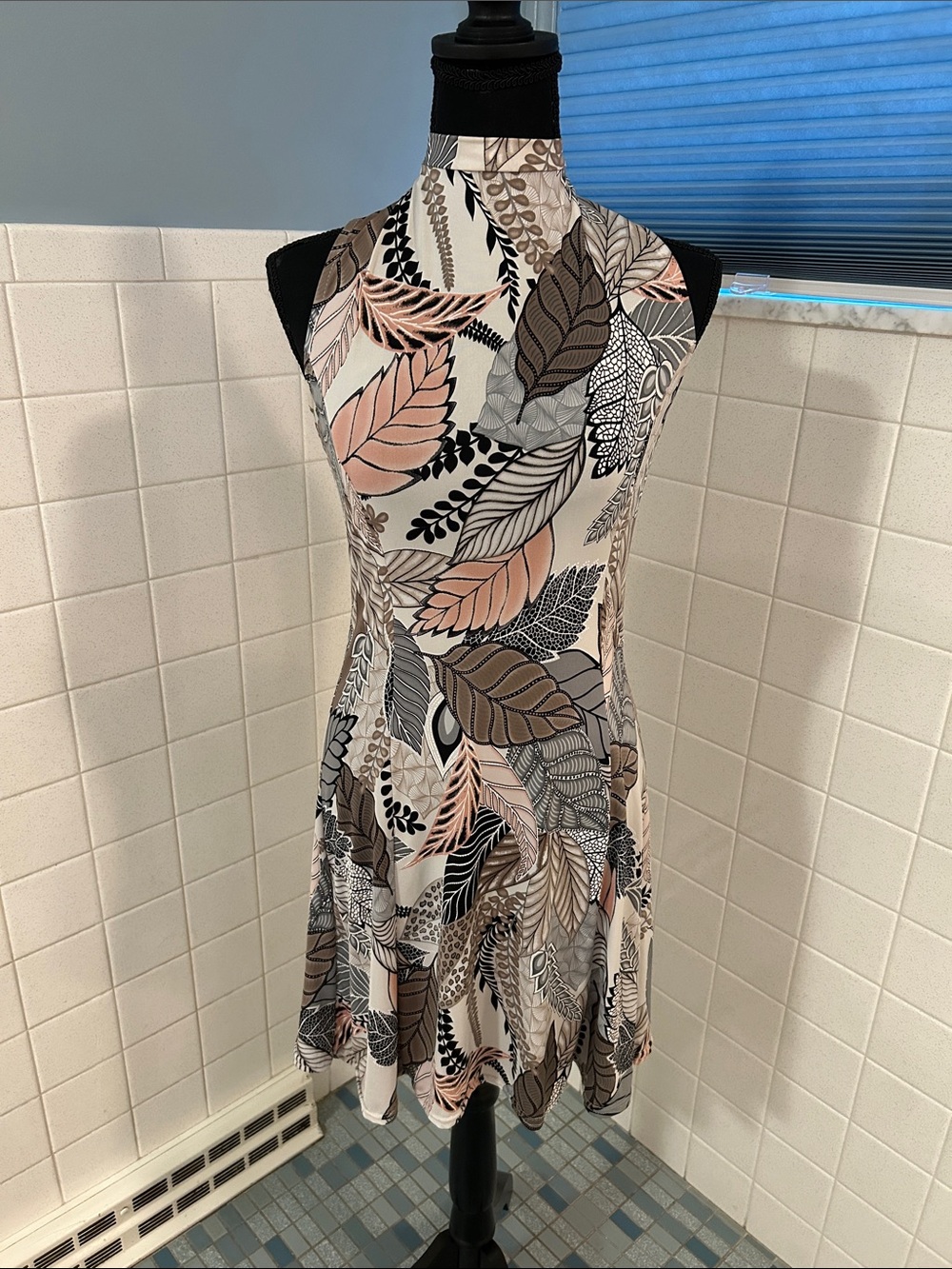 Prague fashion Leaf-Print High Neck A-Line Dress in Blush and Taupe